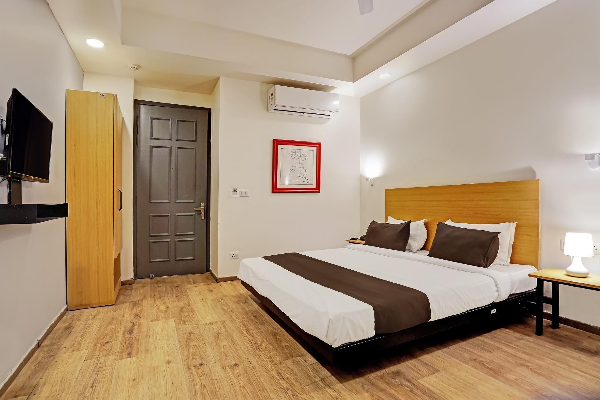 Townhouse 290 Wedding Huts Near Bestech Central Square Mall Deluxe Double or Twin