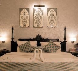 Superior Royal Deluxe (Madhu Yamini)