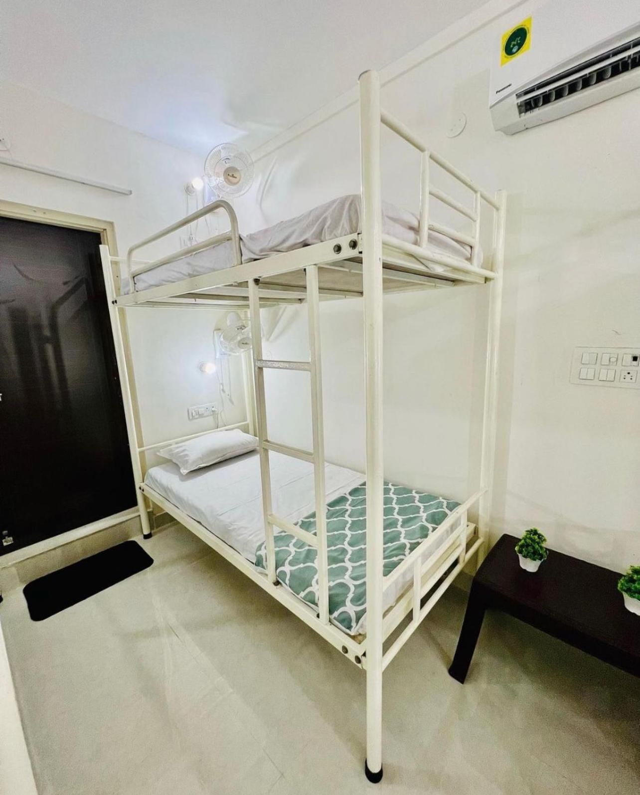 8 Bed Dormitory