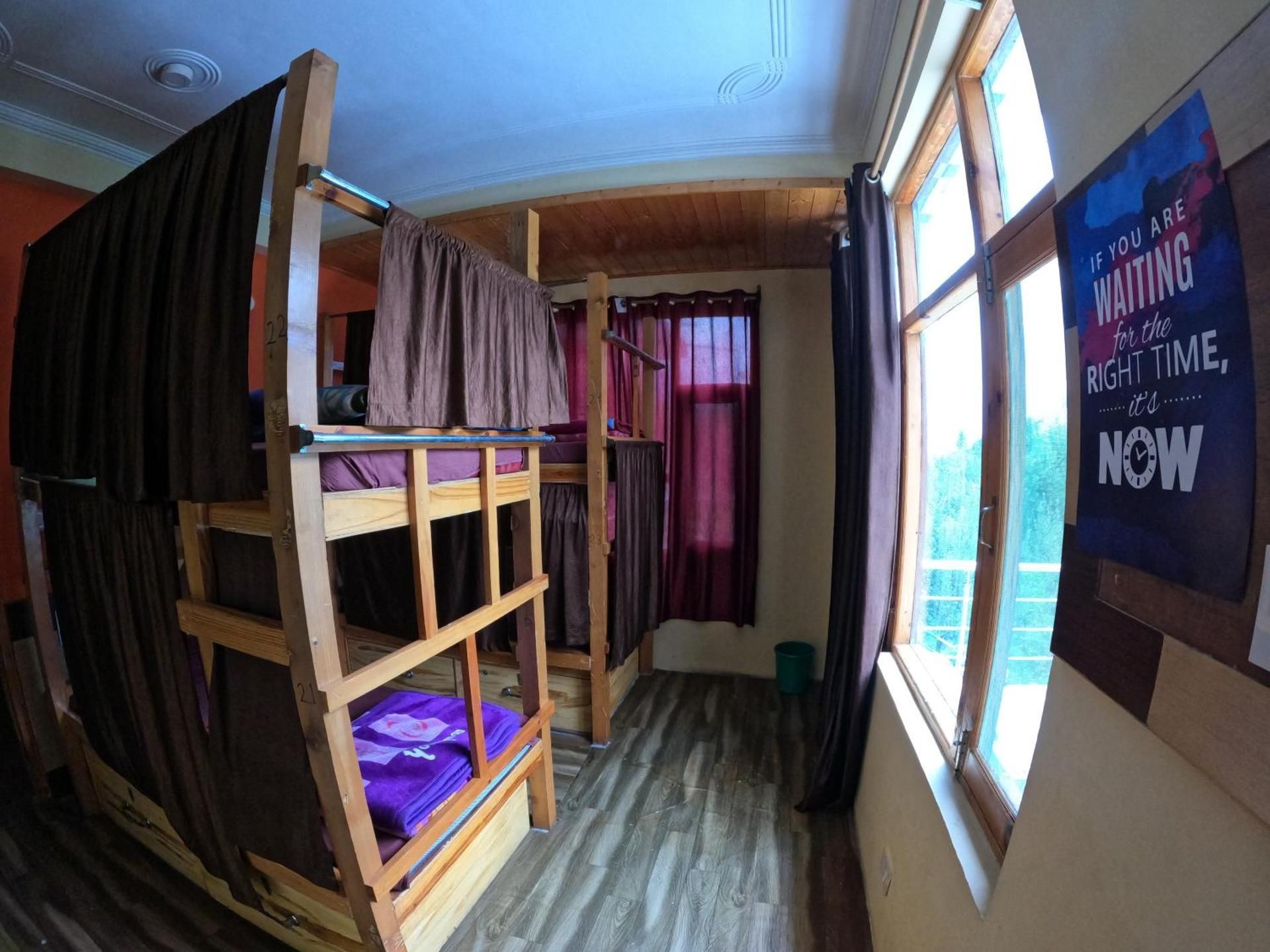indian backpackers hostel