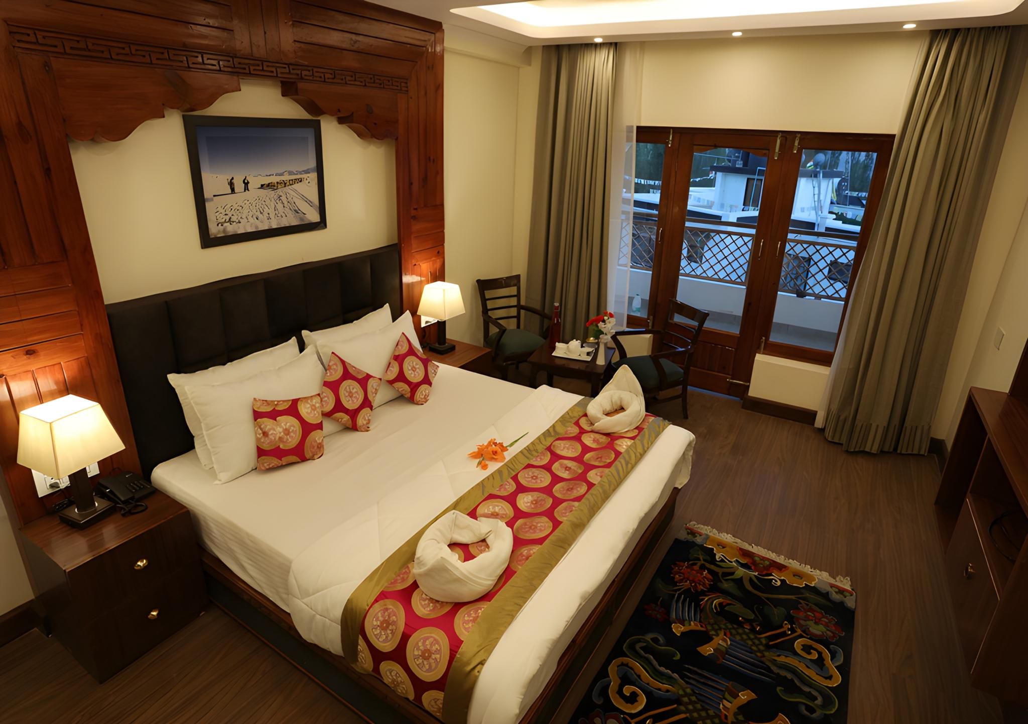 Super Deluxe Room with Balcony