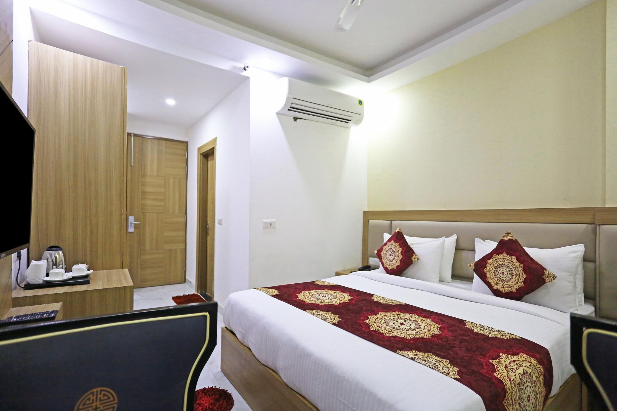 Premium Room With Airport Drop