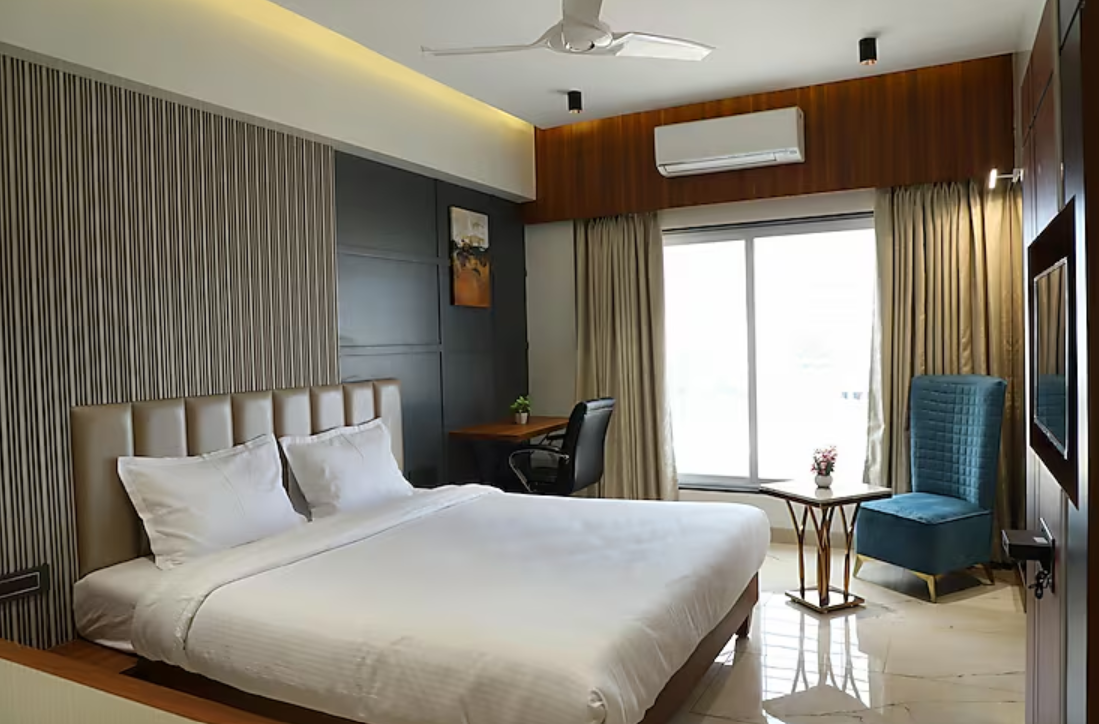 Hotel Florence Nanded Executive Room 2