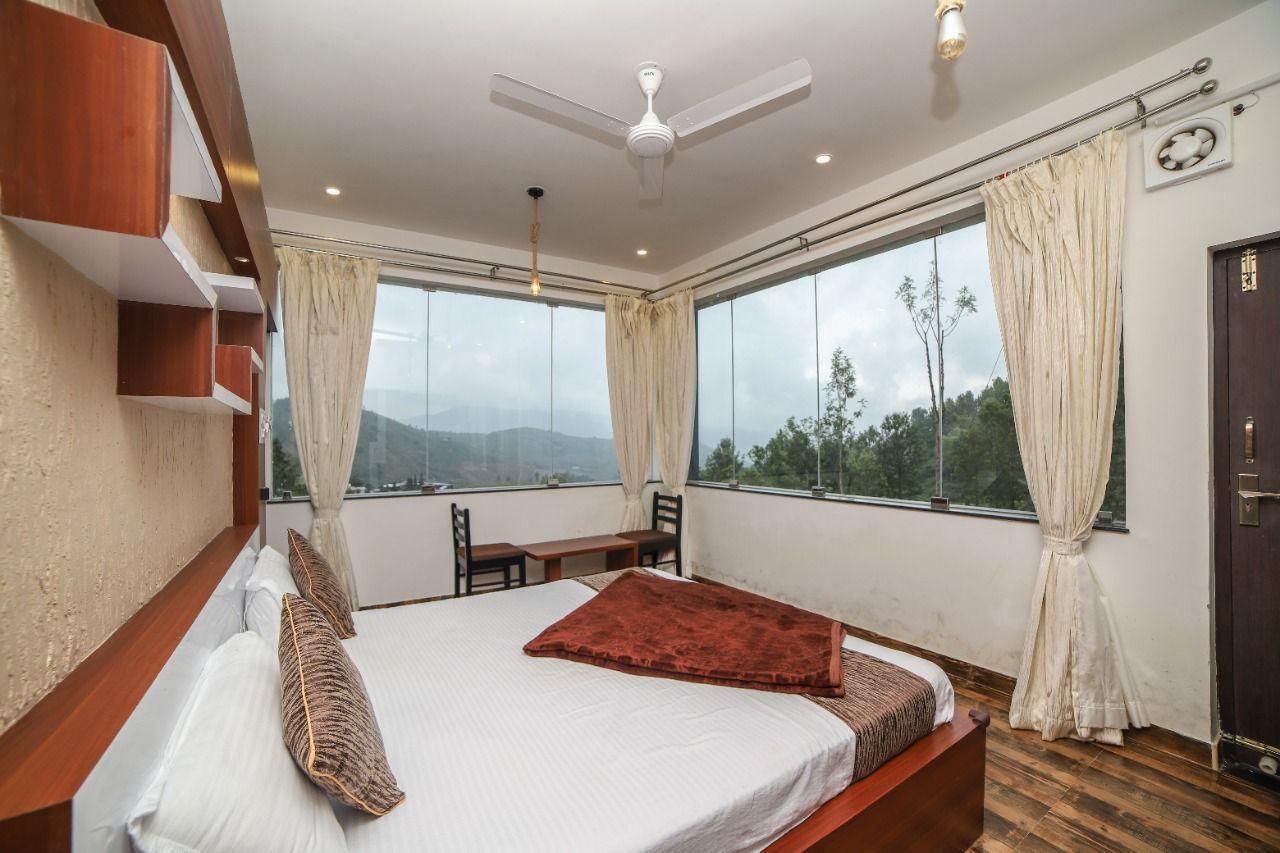 Signature Deluxe Room