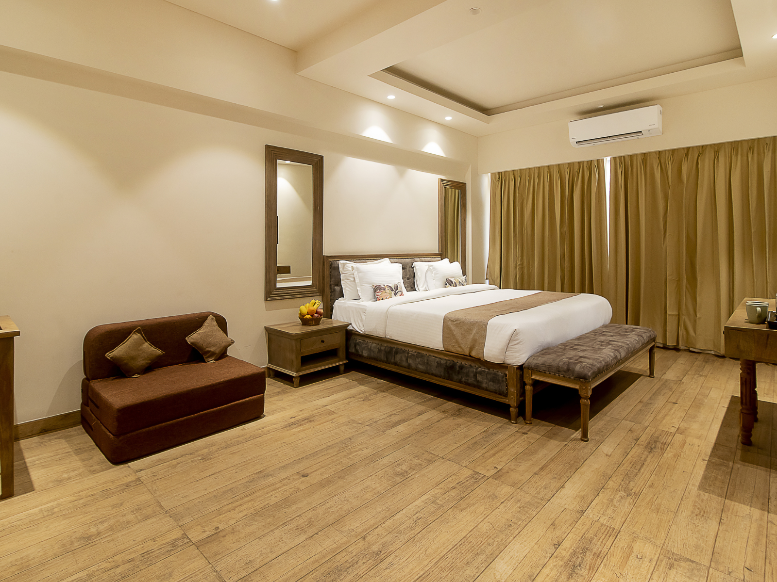 Executive Room