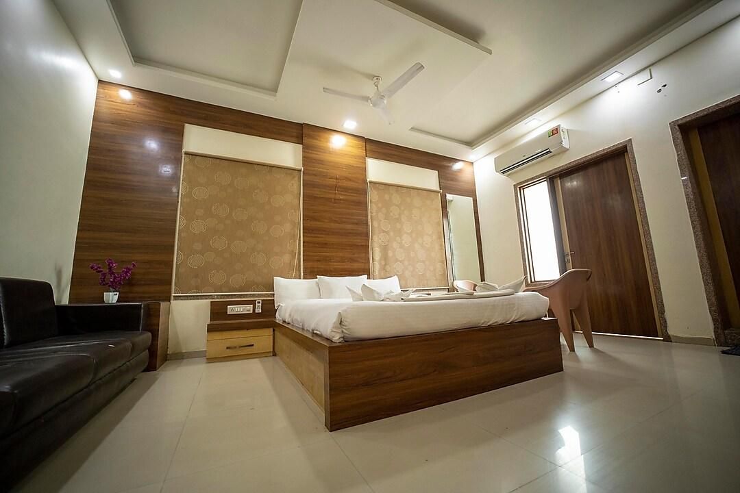 River View Resort Super Deluxe Room