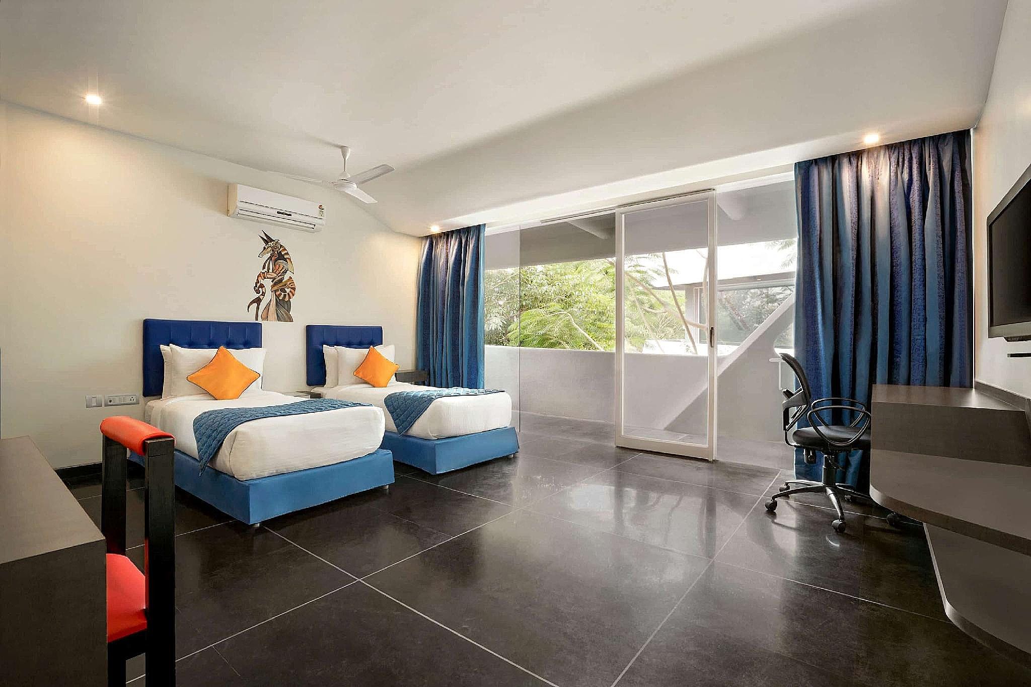 2 Twin Beds, Business Room, Non-Smoking