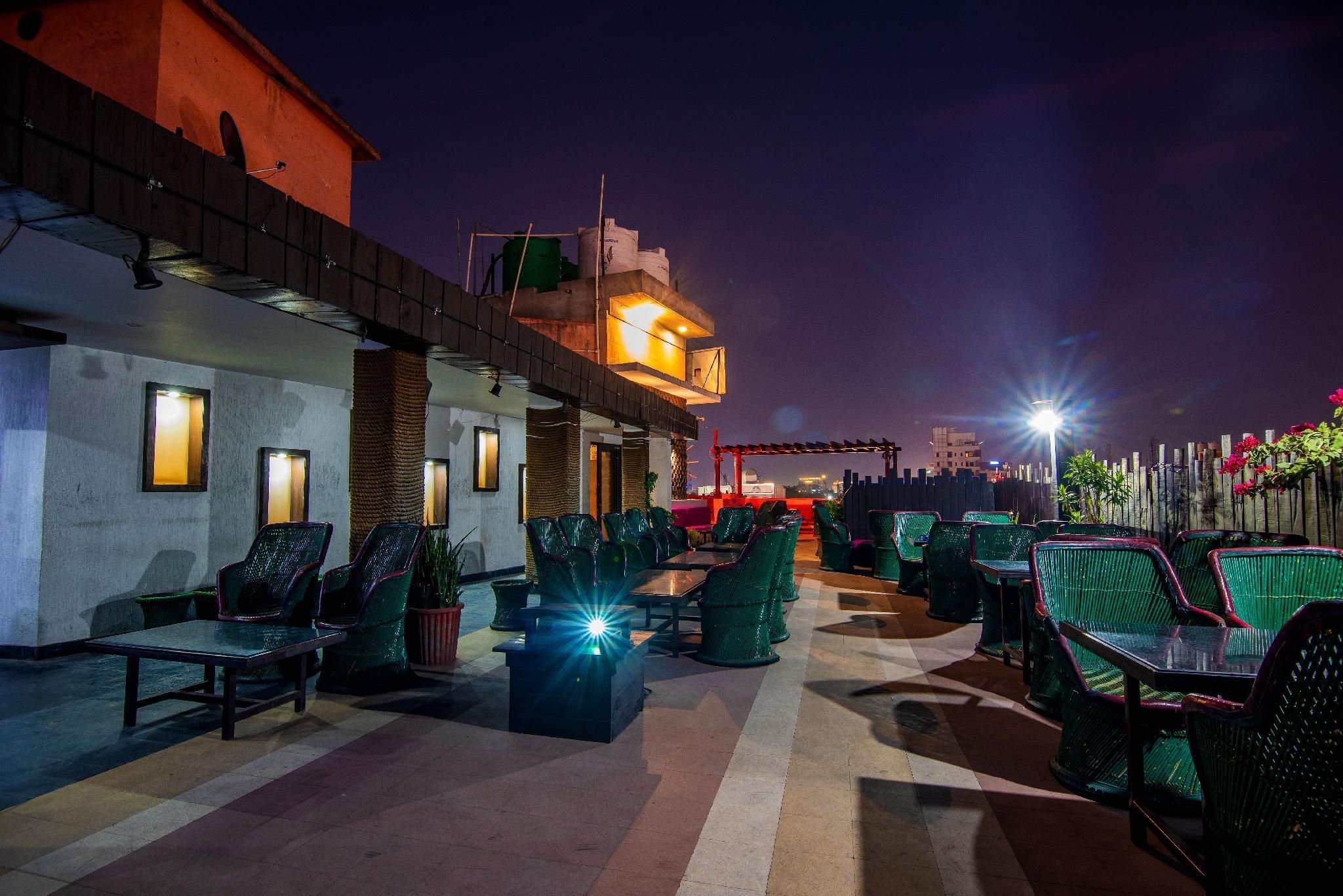 Hotel Ashish 