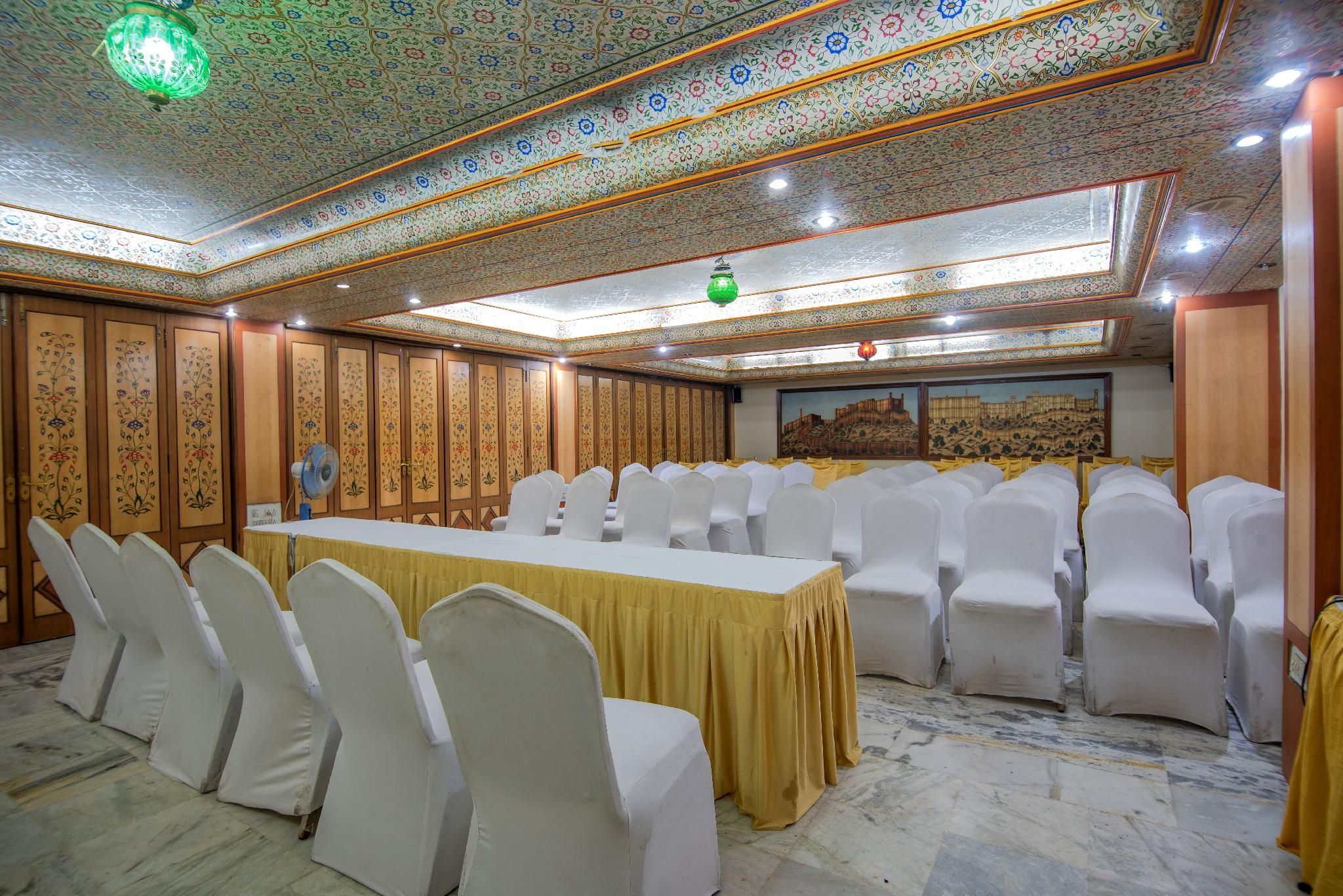 meeting room / ballrooms