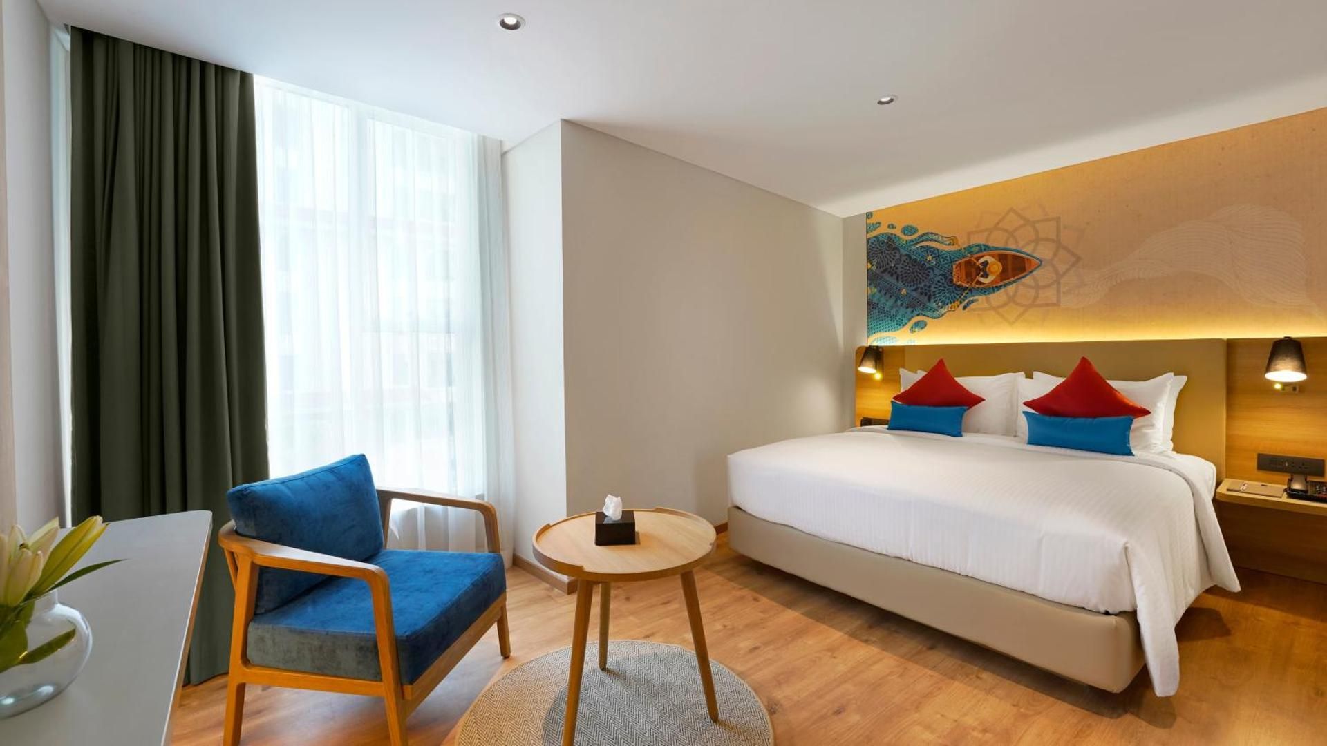 1 King Bed Premium Room Non-Smoking