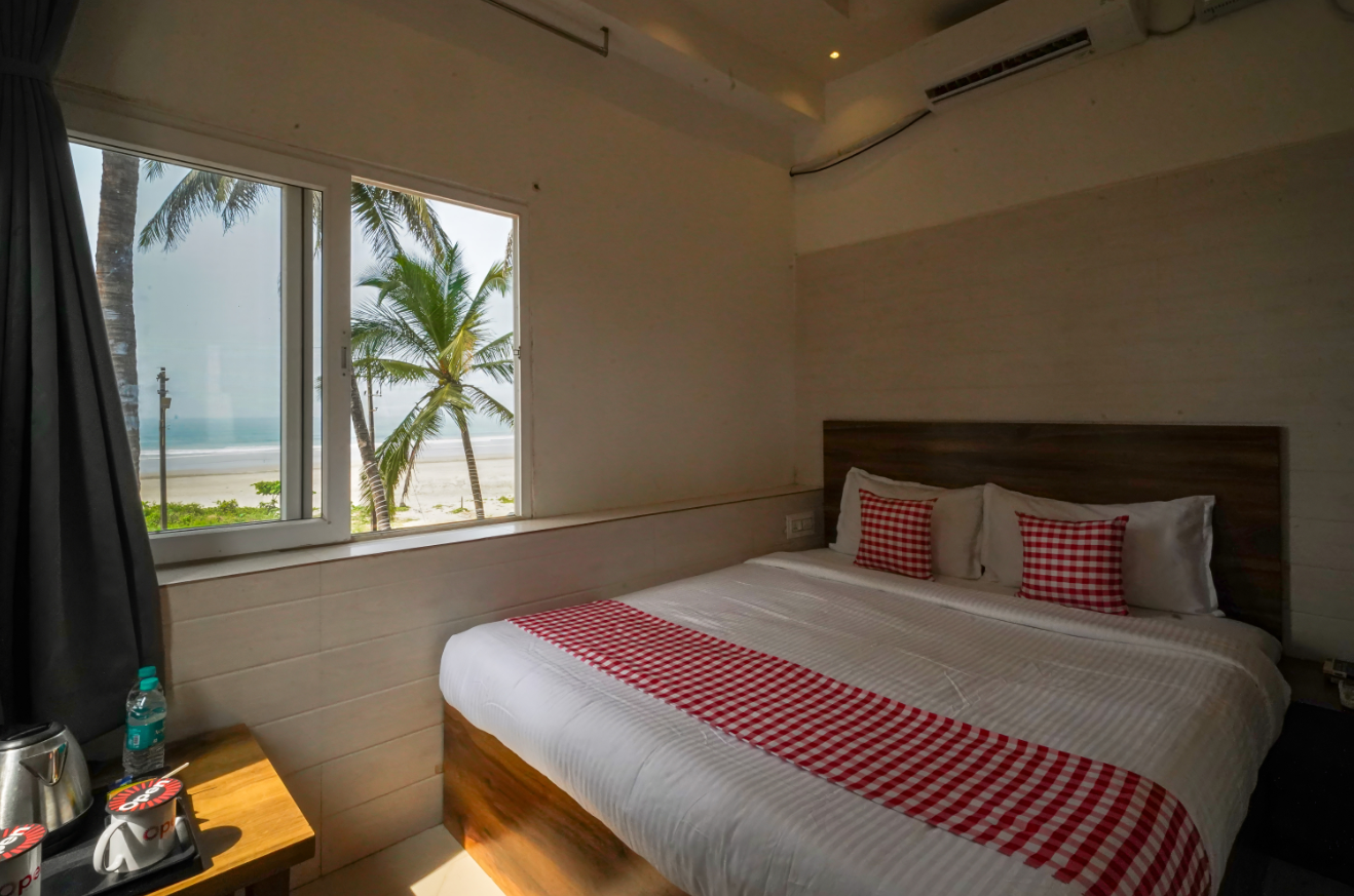 Deluxe Sea View Room