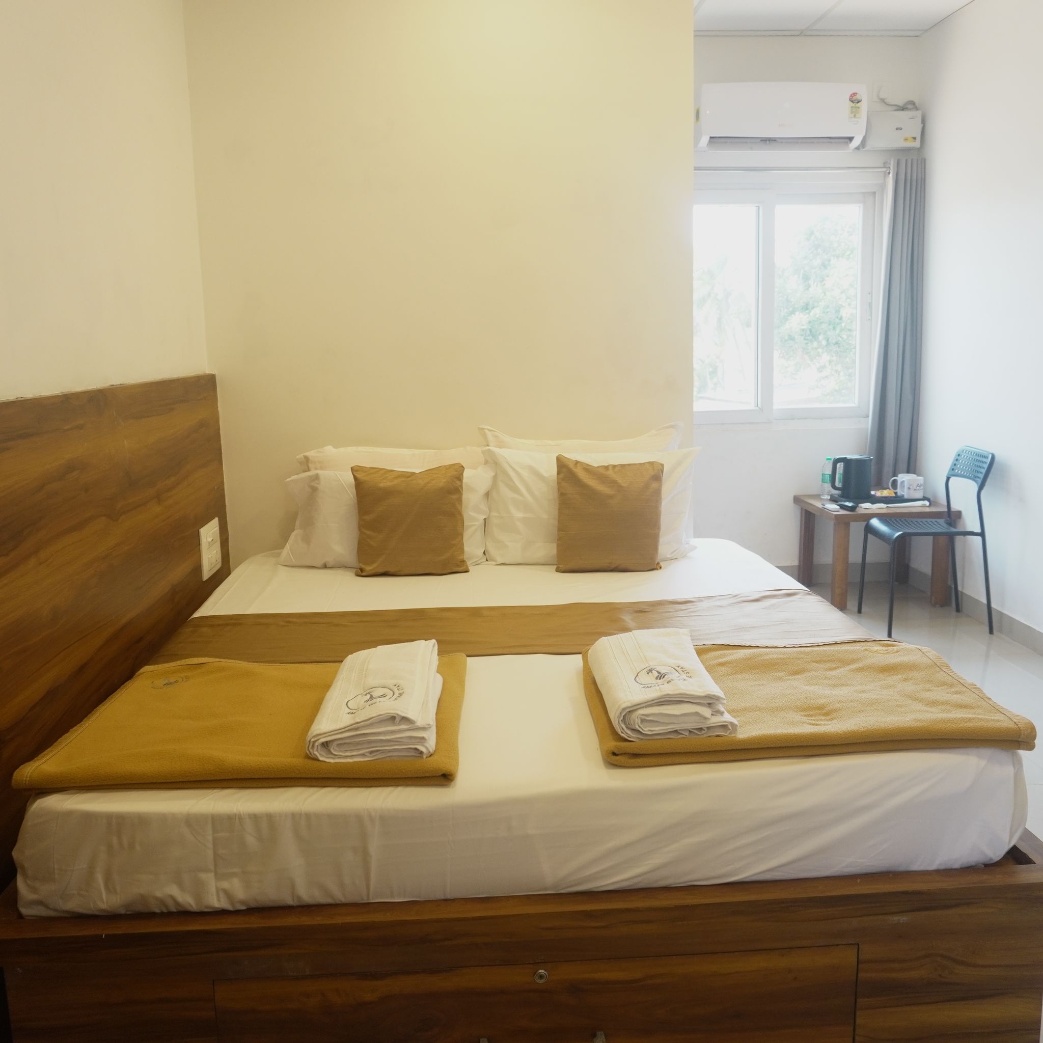 Amani Beach Homestay Deluxe Room 2nd floor