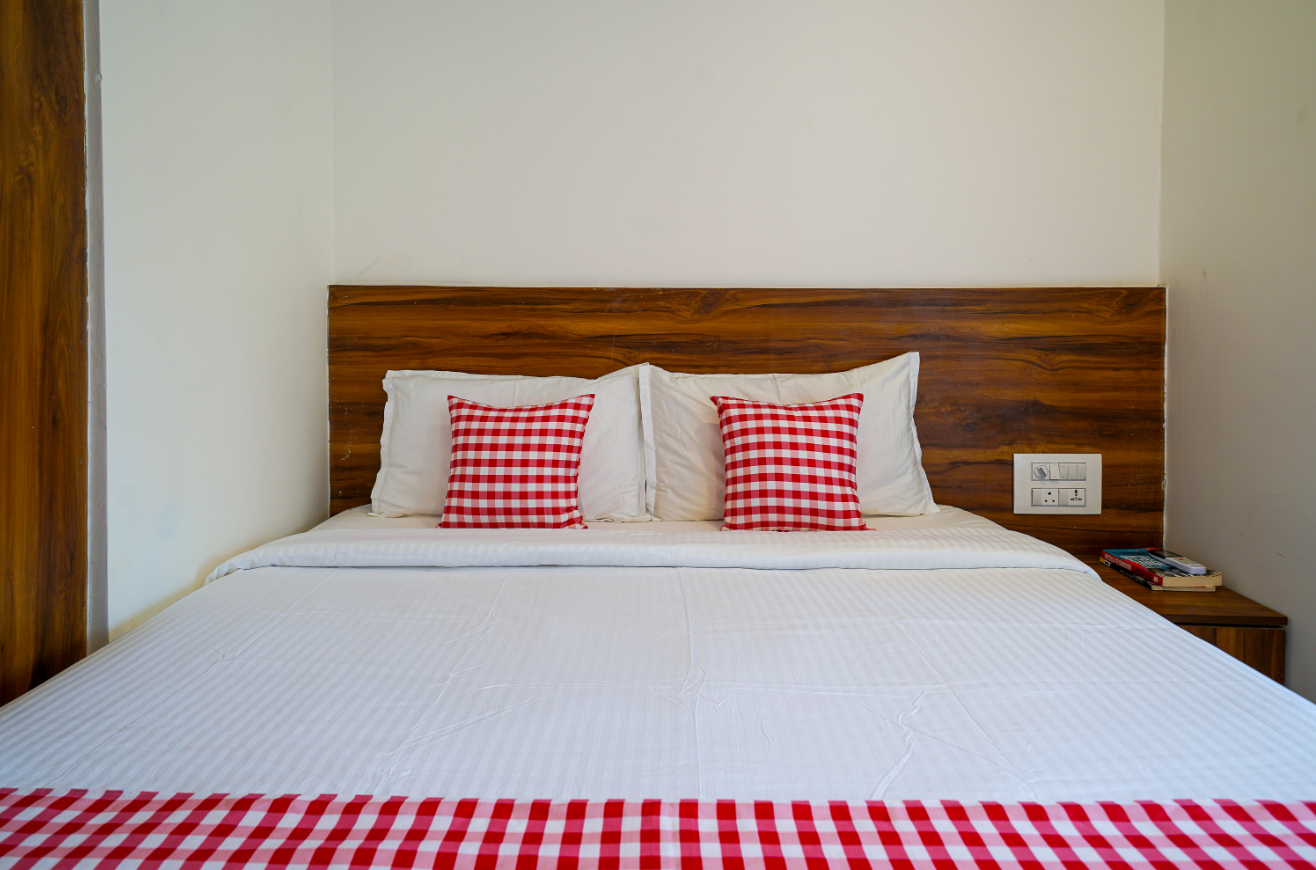 Open Hotel by Olive - Amani Beach Stay Deluxe Room 2nd floor 4