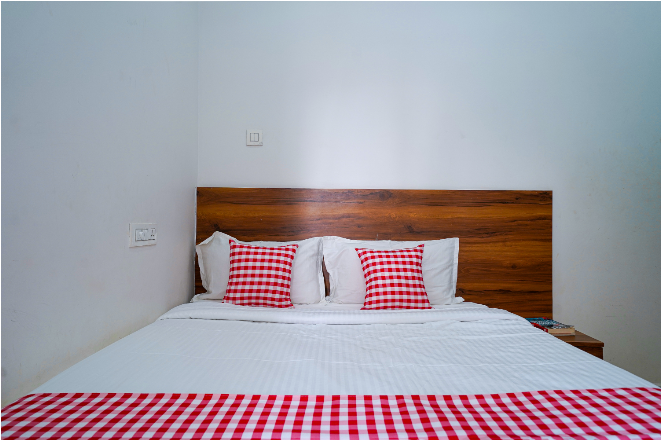 Compact Room