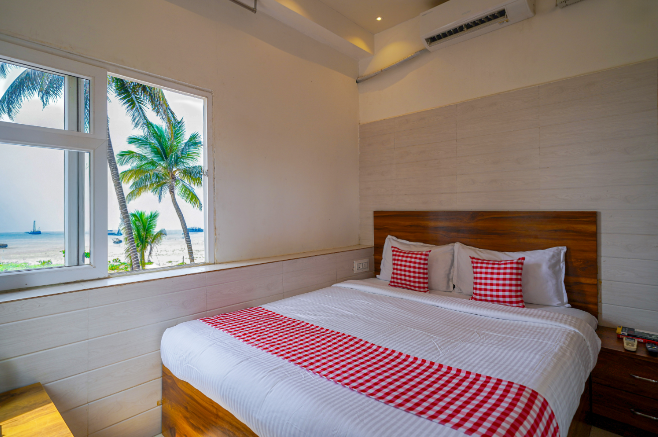 Deluxe Sea View Room