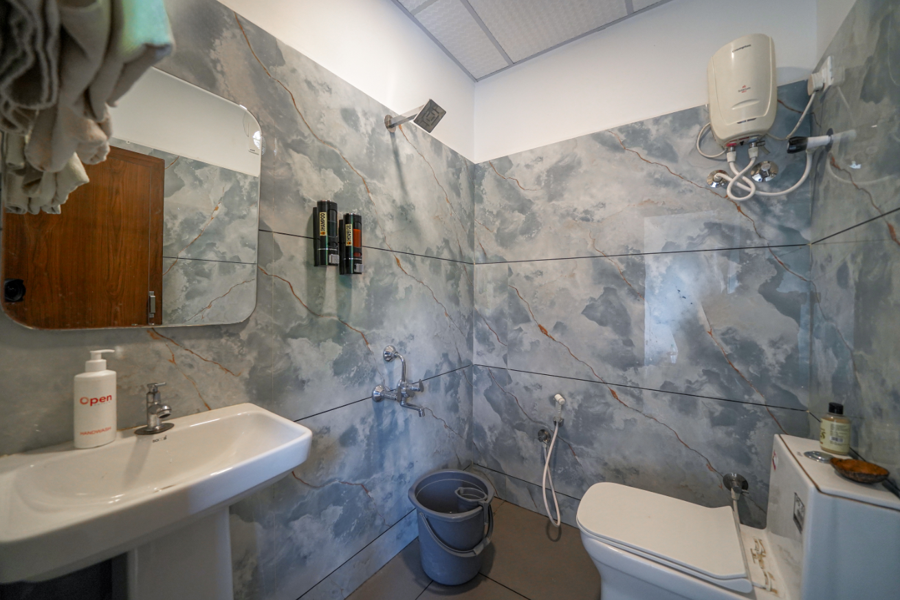 Open Hotel by Olive - Amani Beach Stay Deluxe Room 2nd floor 5