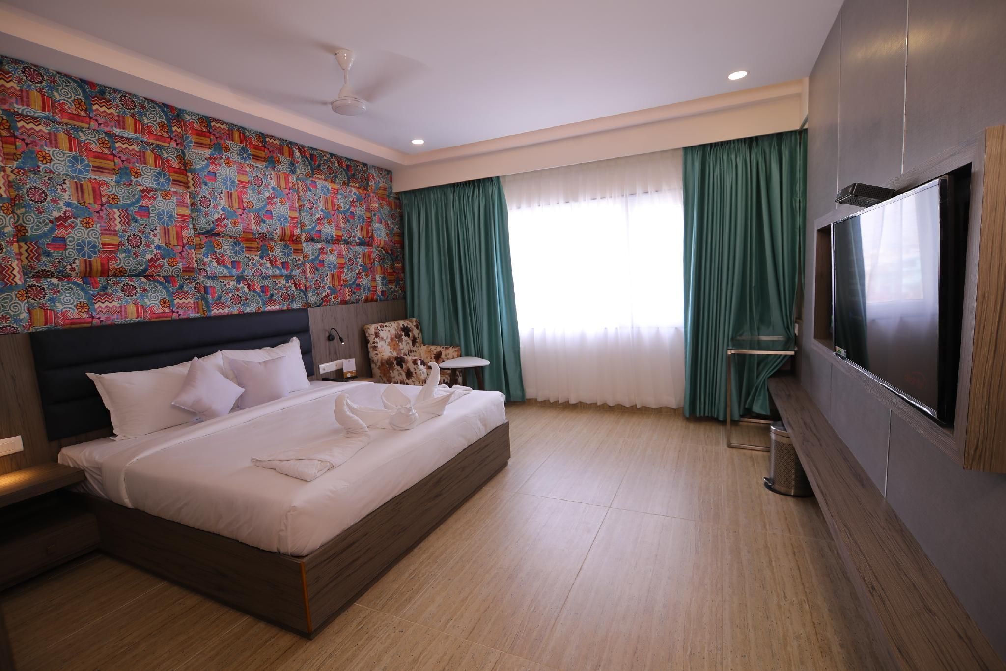 Hotel Vaibhav Inn Standard Room 6