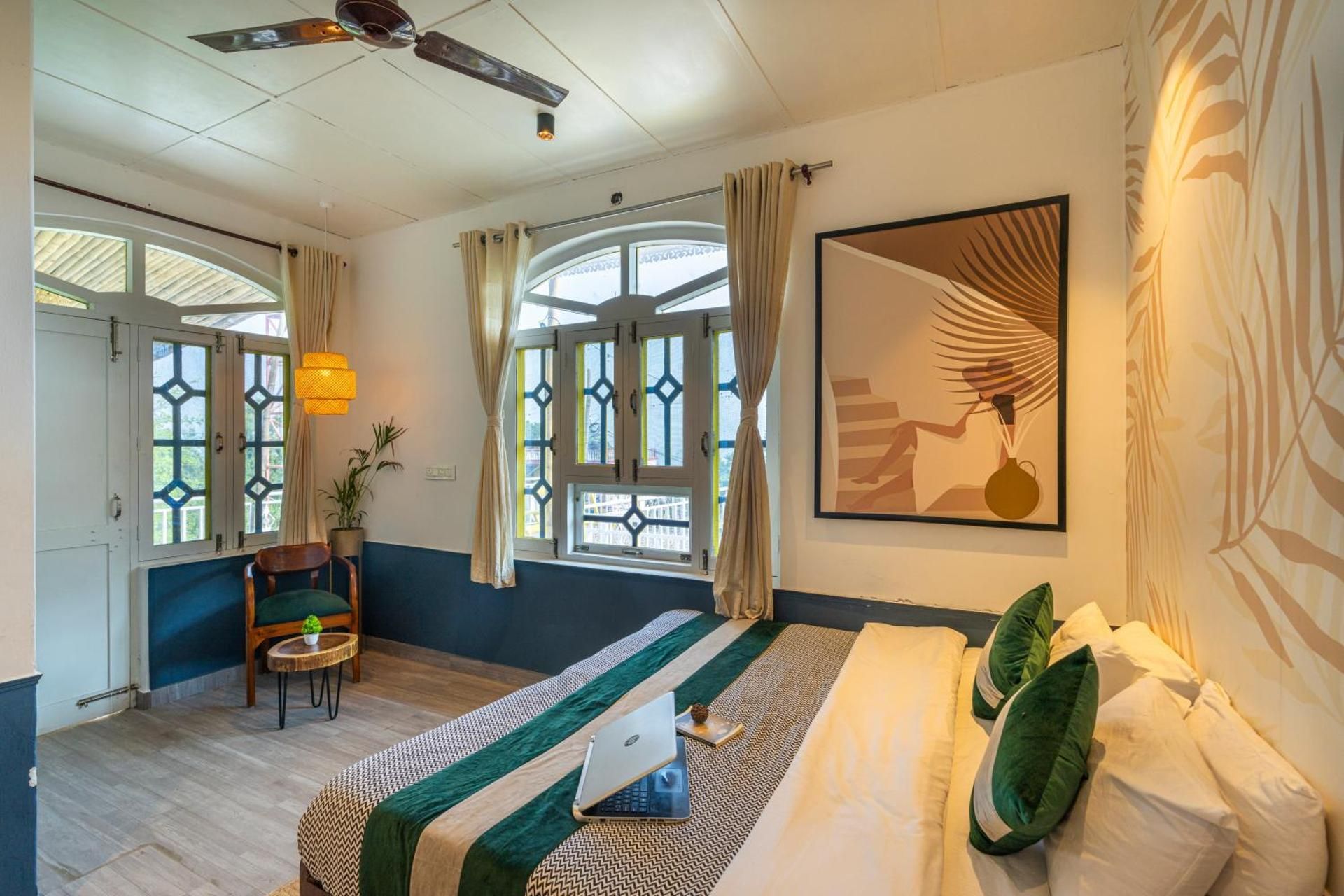 2 Connecting Double Rooms