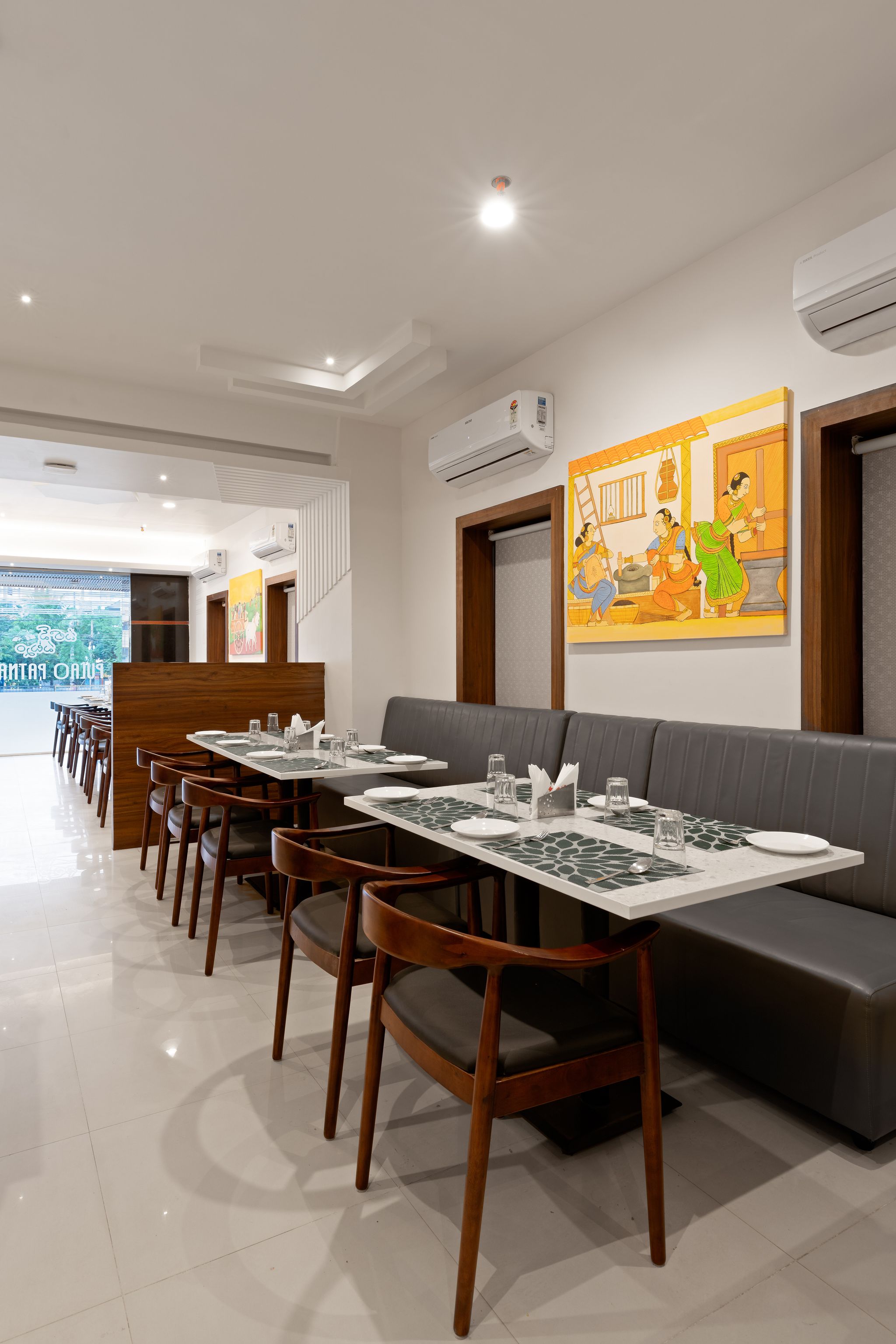 Food & Dining
