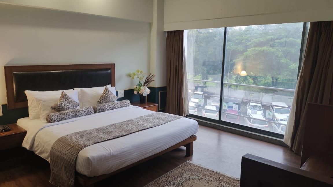 Krishna Inn Executive Deluxe King Room