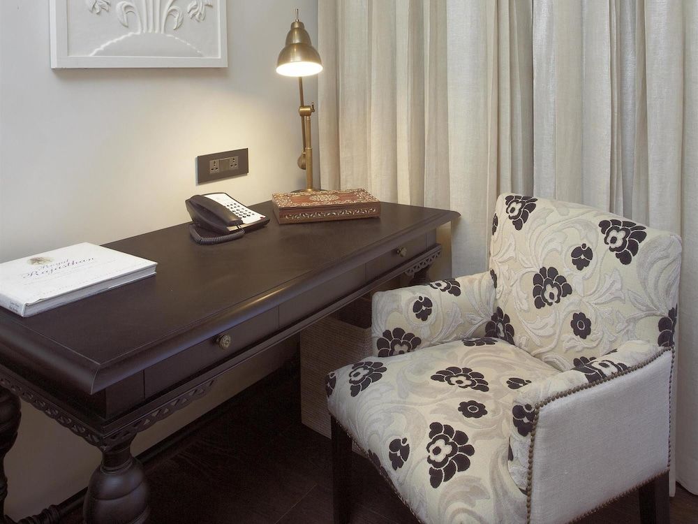 Fairmont Jaipur Hotel Fairmont King, Room, 1 King Bed, Smoking 9