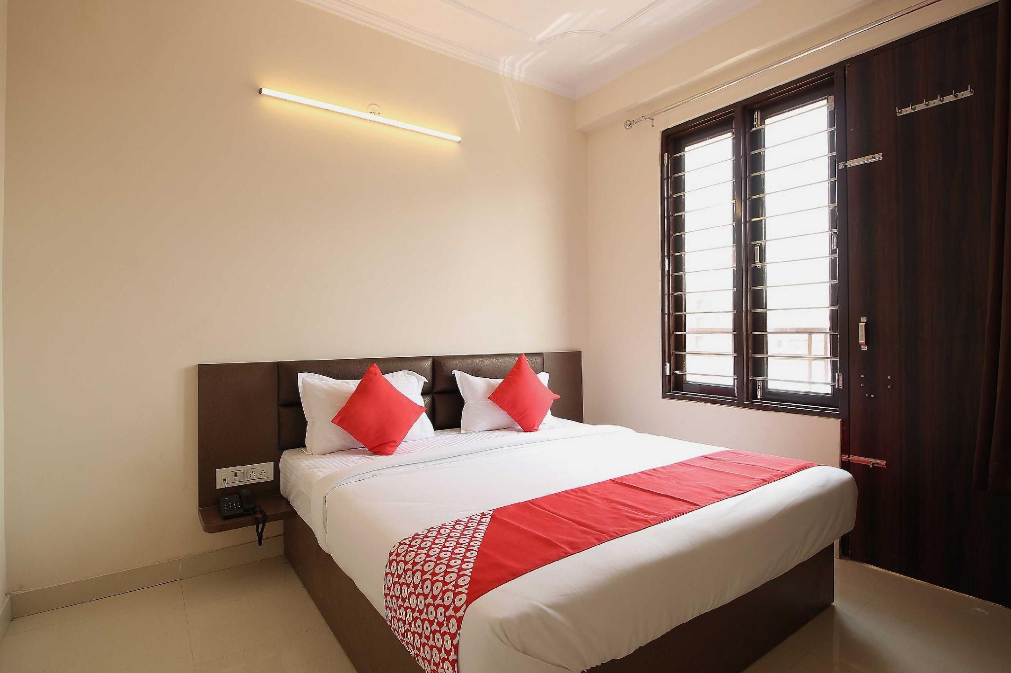 Flagship Hotel Affy