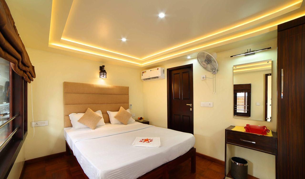 Luxury Rooms