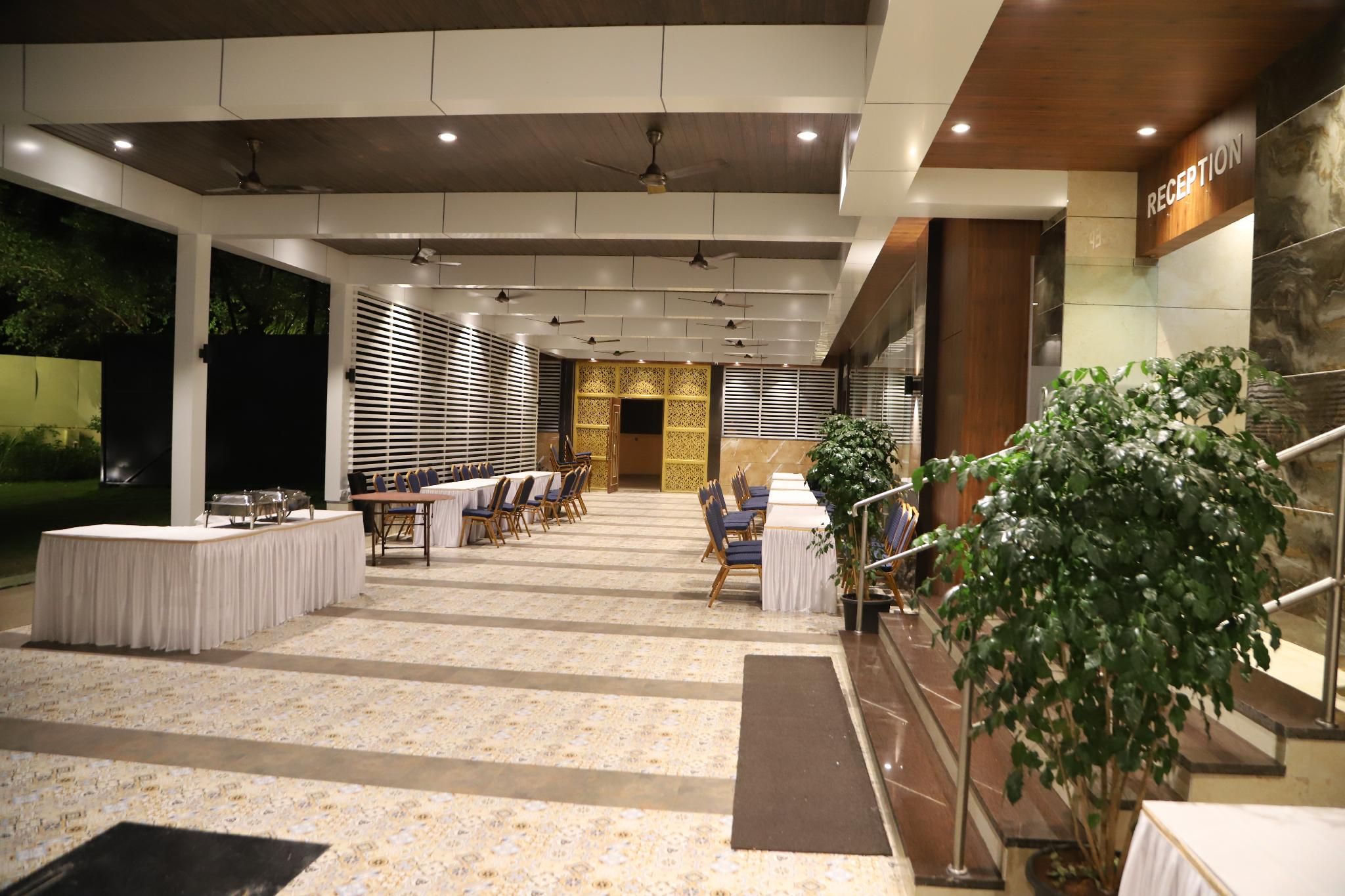 restaurant
