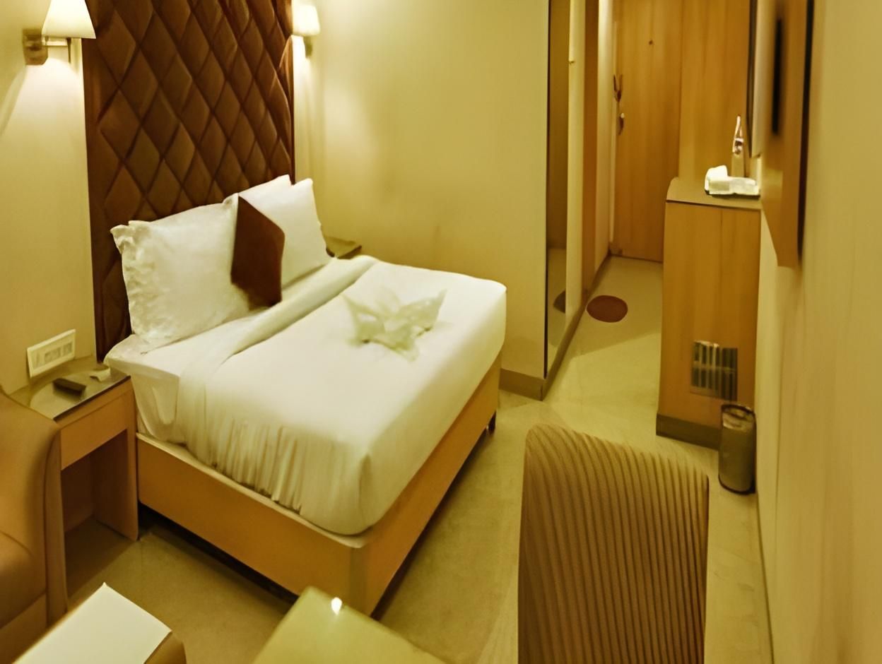 Hotel Sadanand Royal Room 3