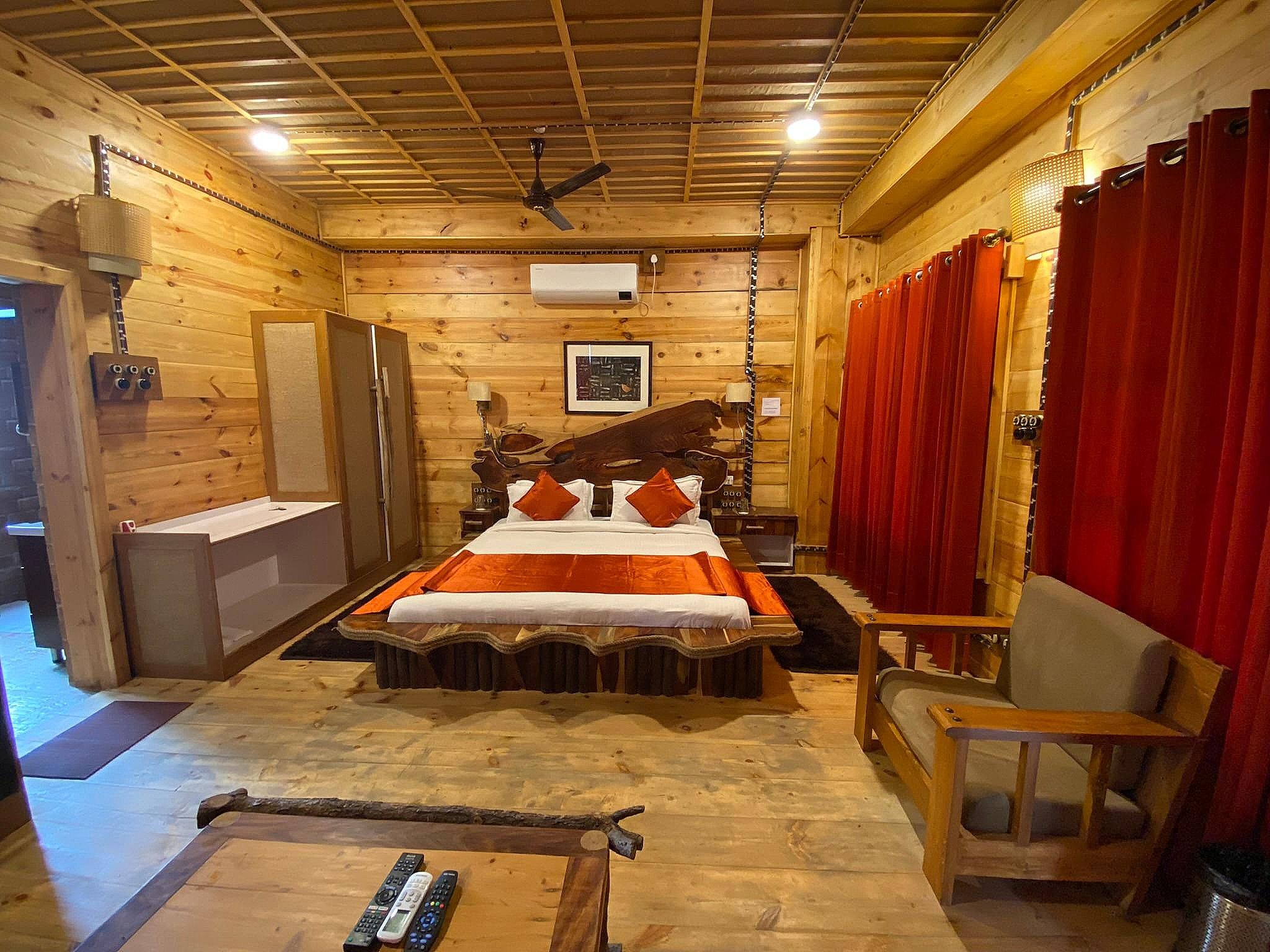 The Divine Hima Premium Room with View 2