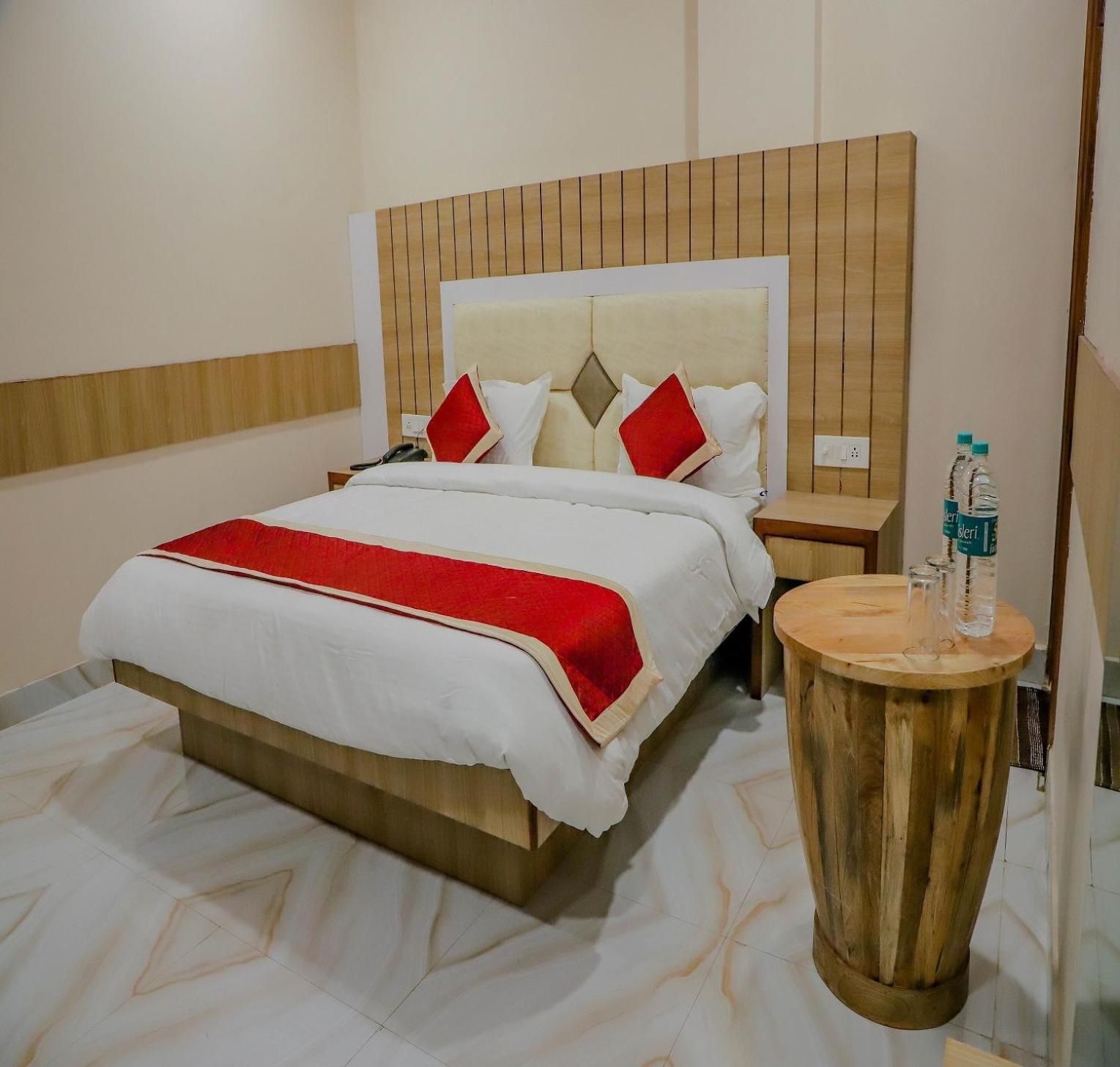 Komal Inn Pushkar Double Room 3