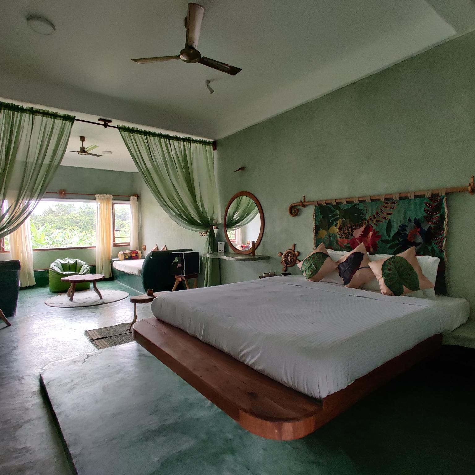 Premium - Trevally - The Marvelous Quad