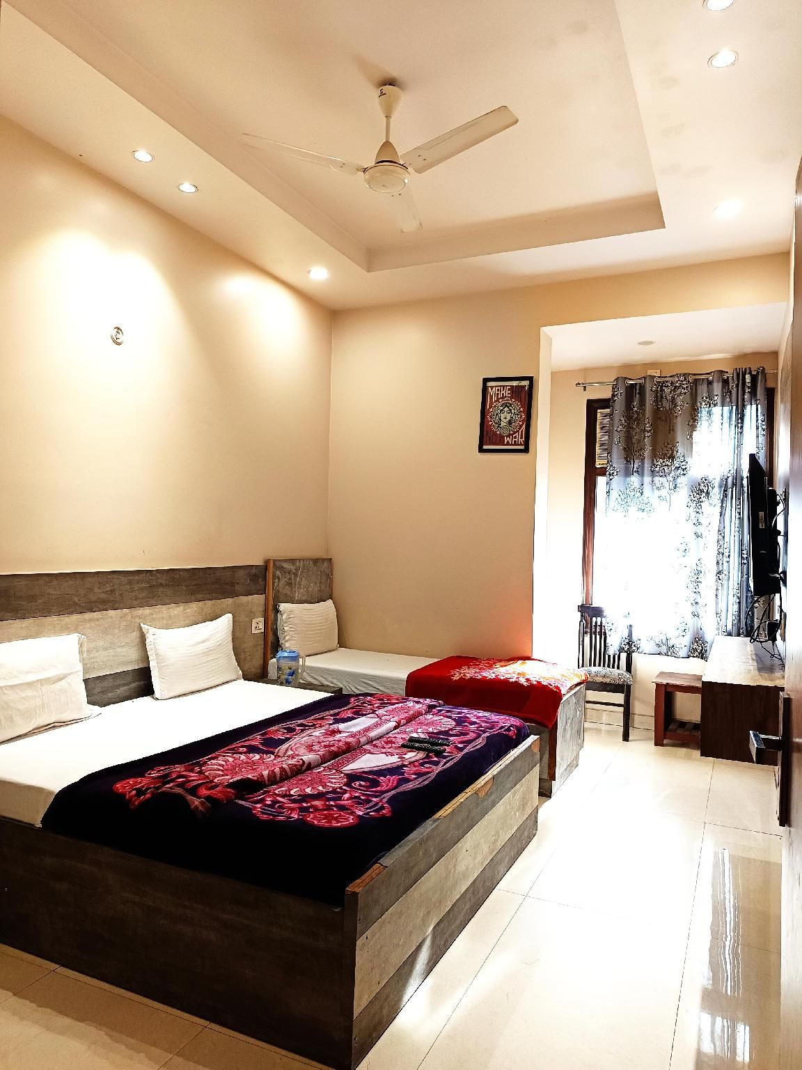 Family Room for 3 Adults