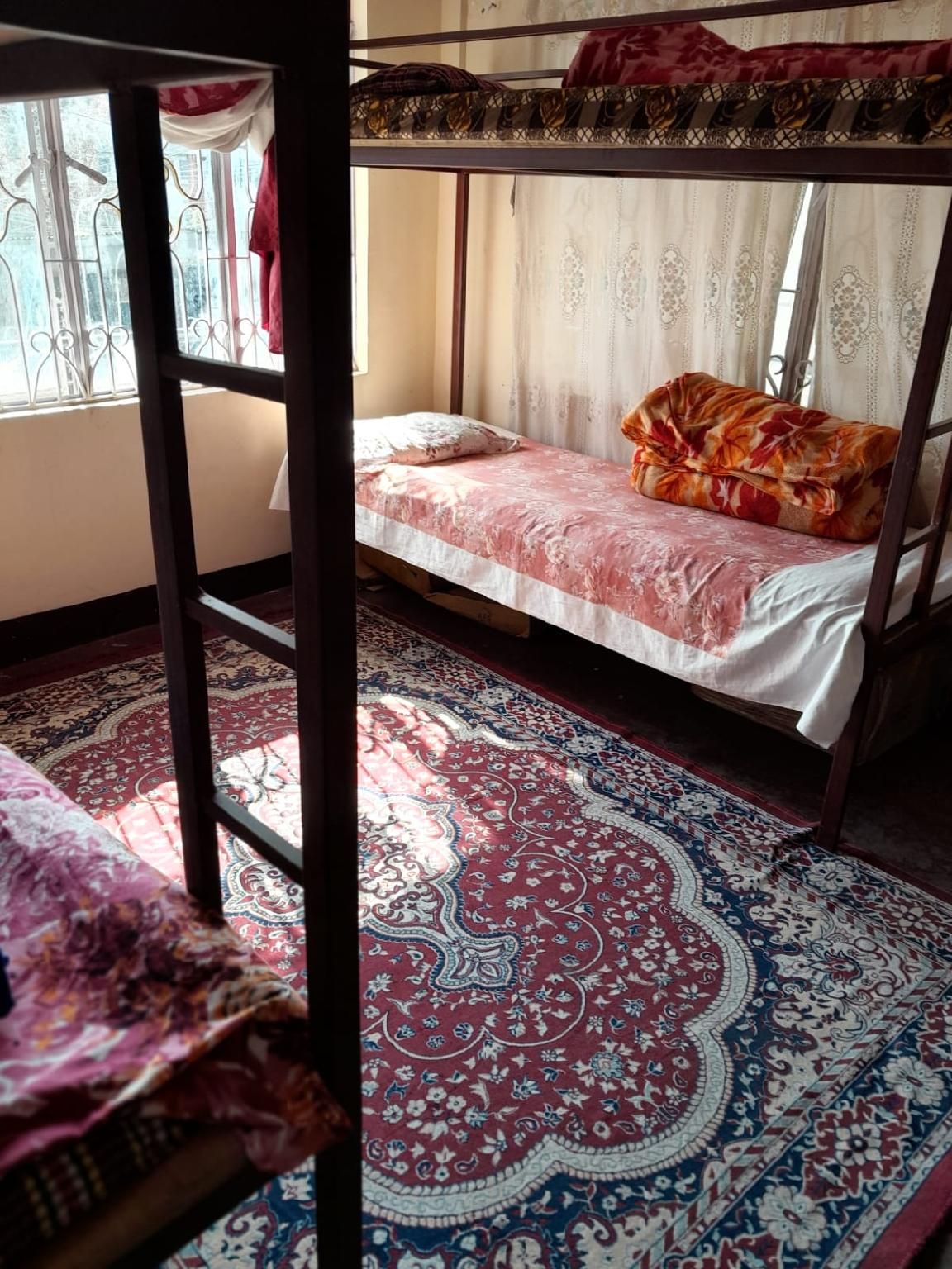 Dormitory Room - Mixed