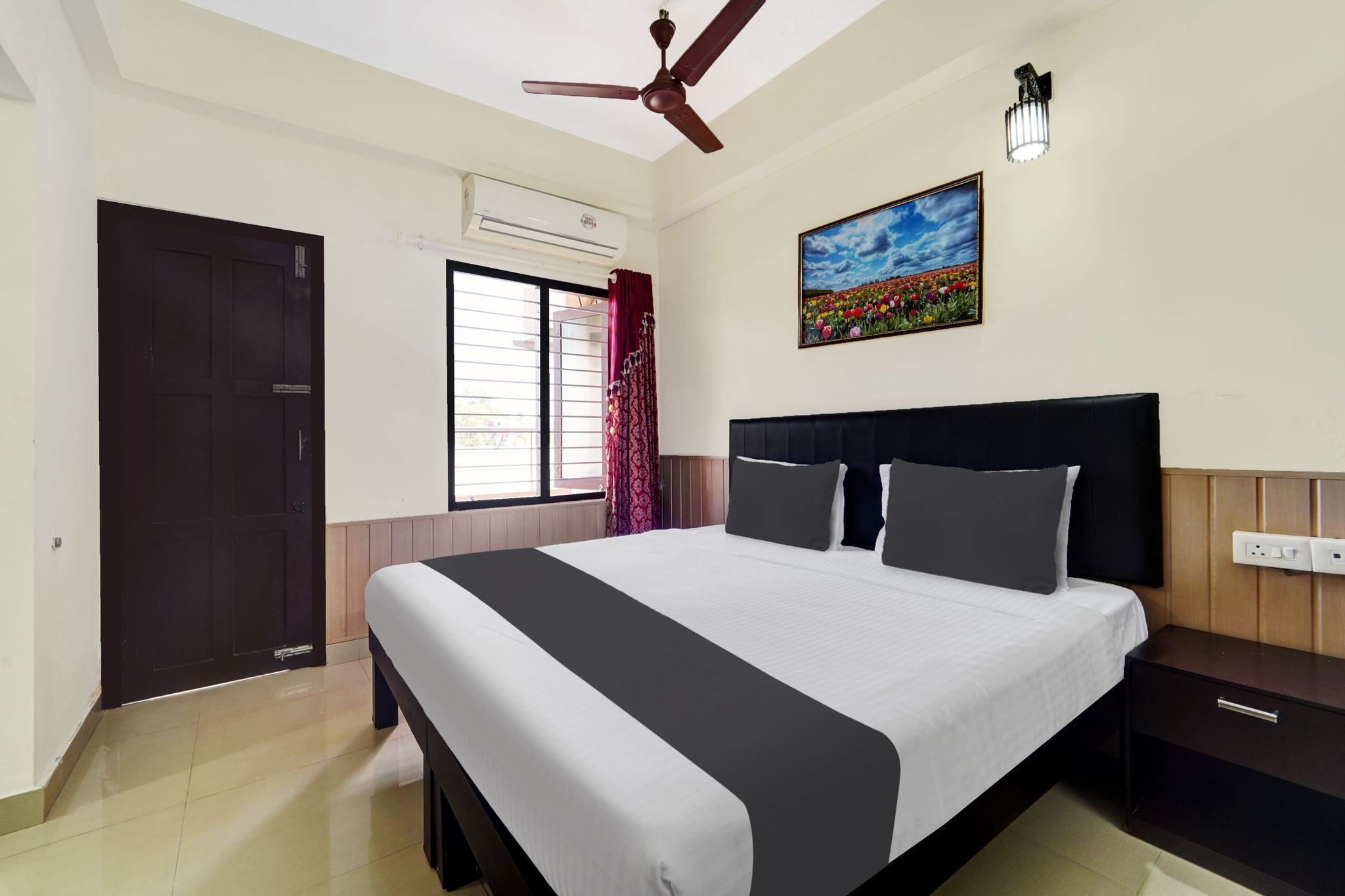 Super Hotel O Technopark Formerly Le Frank Classic