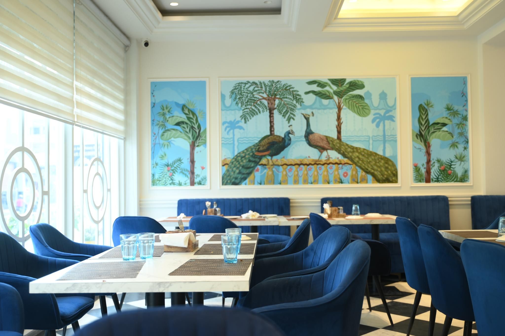 restaurant