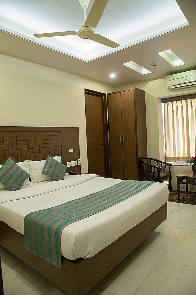 Deluxe Double or Twin Room