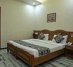 Deluxe Single Room - bard-YCHS