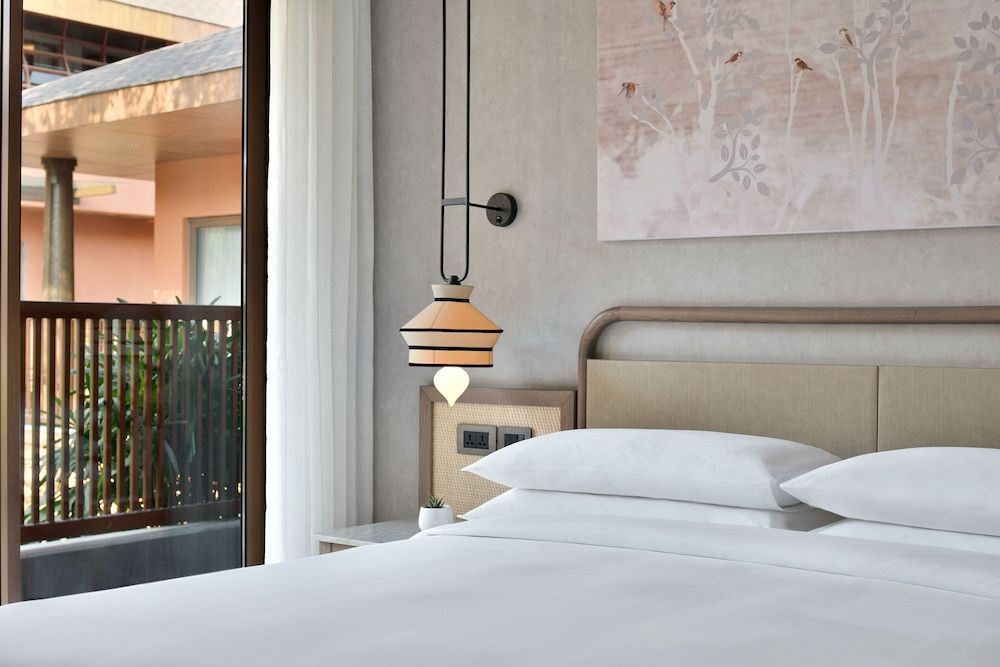 Mulberry Shades Bengaluru Nandi Hills, a Tribute Portfolio Resort Room, 1 Queen Bed, Courtyard View (Balcony) 4