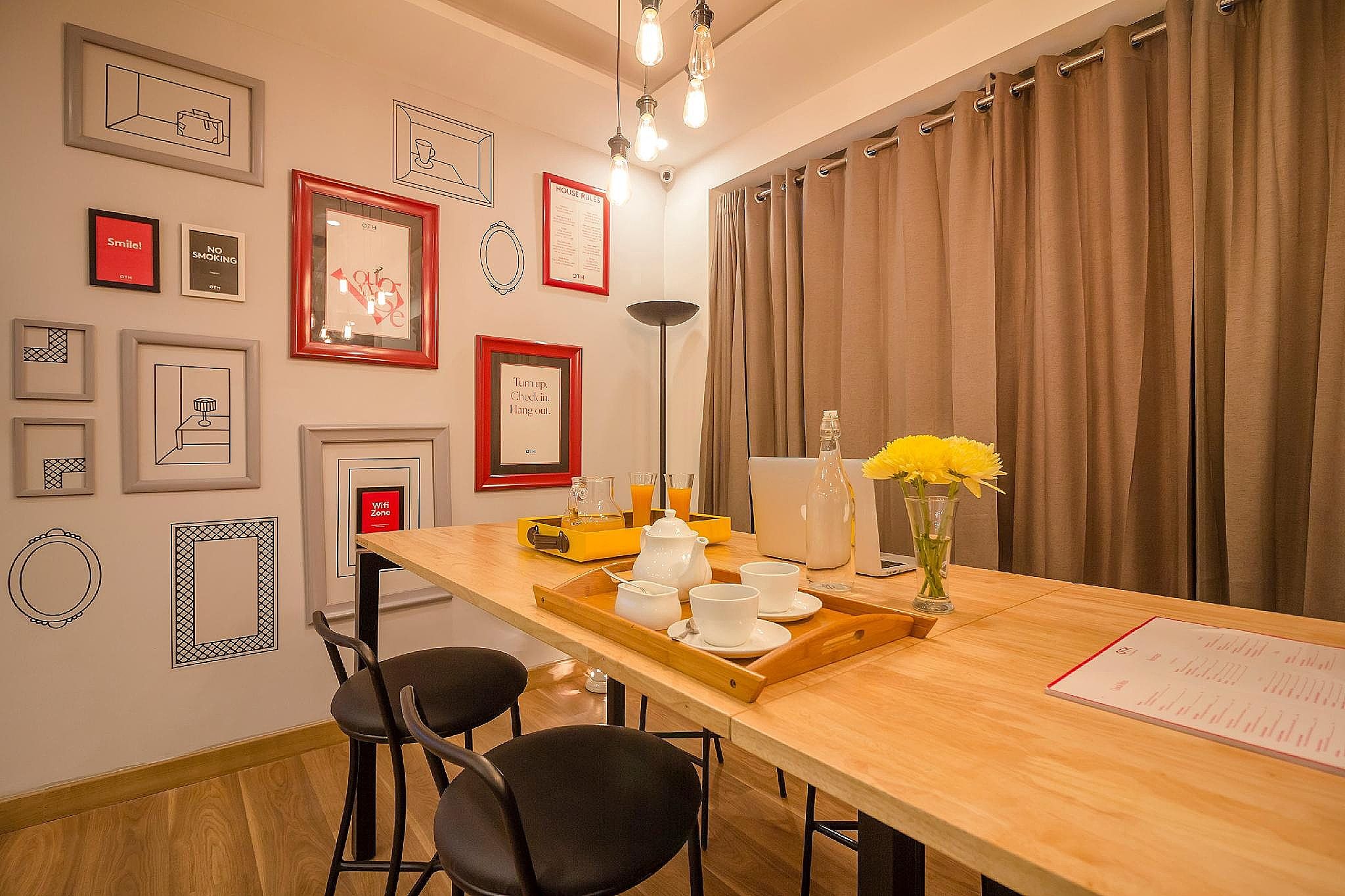 Food & Dining