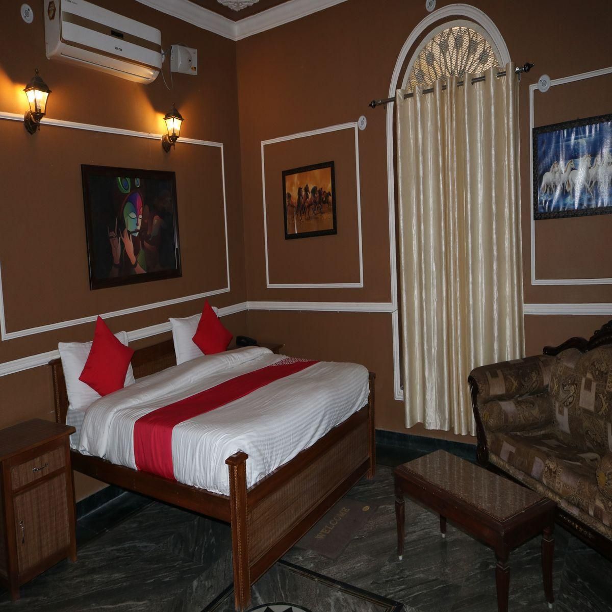 Super Deluxe Room