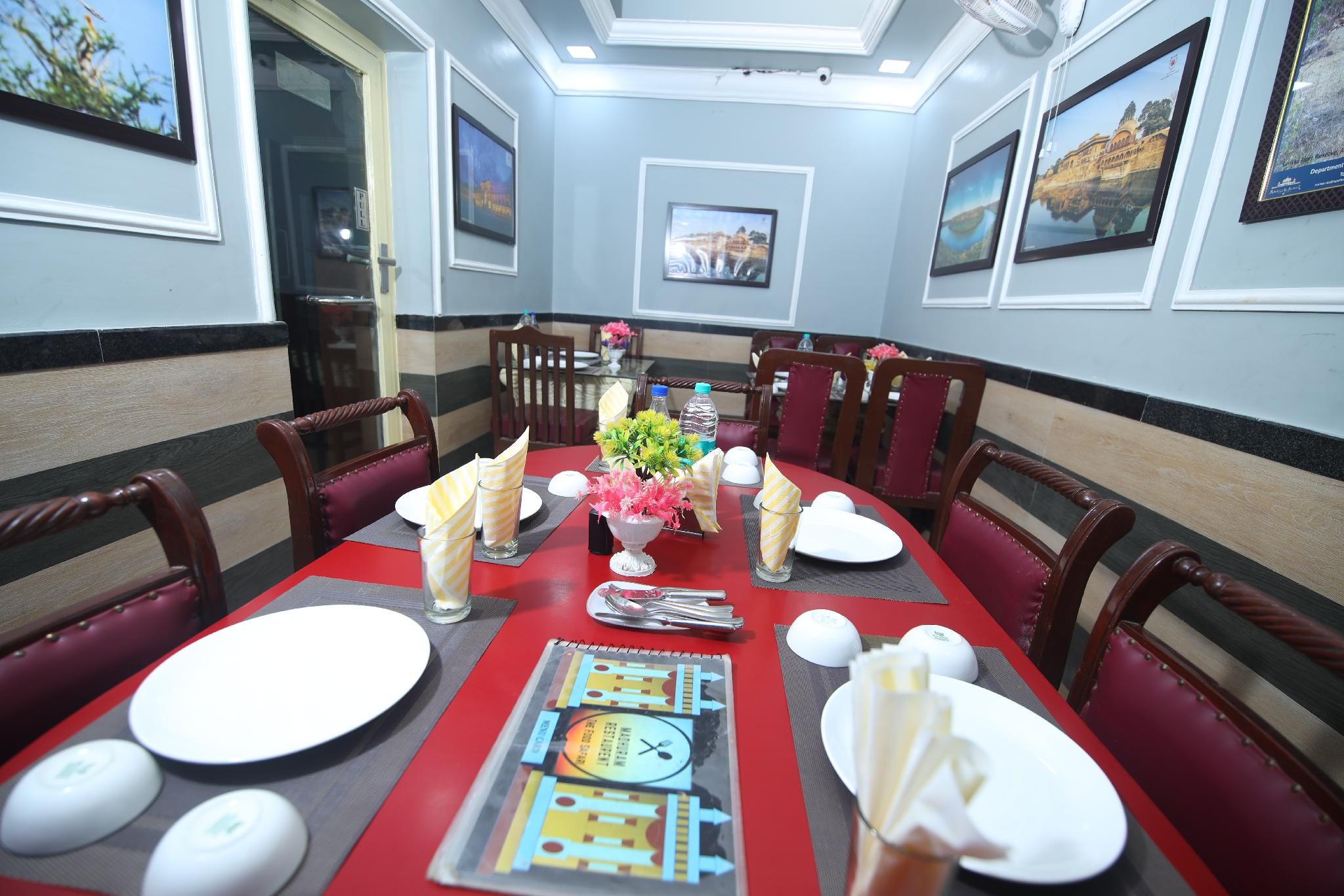 restaurant (private room)