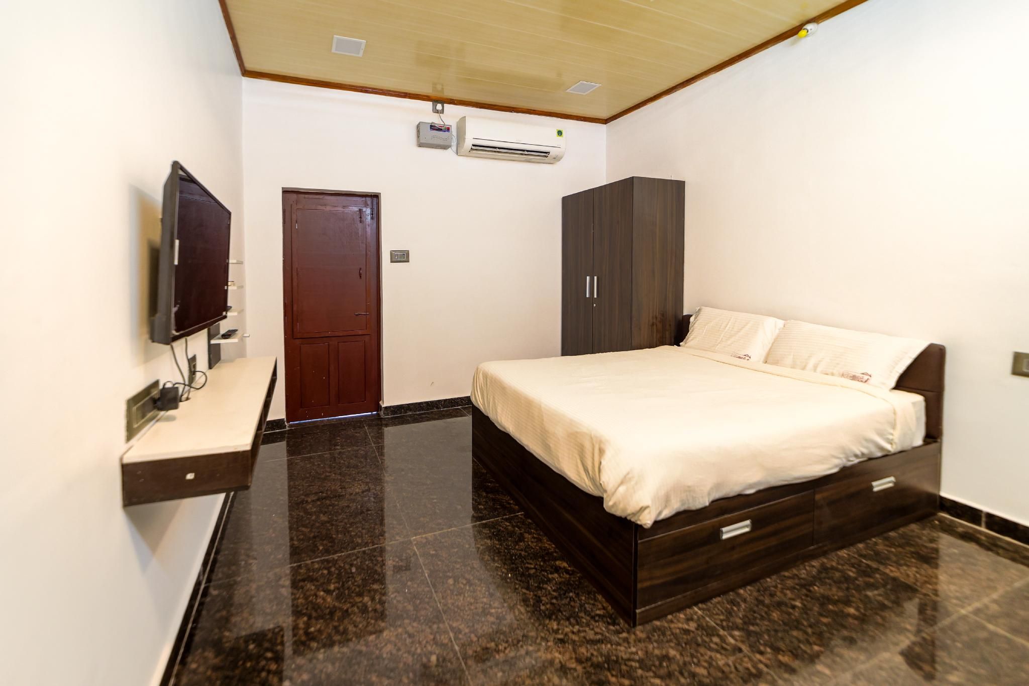 Master Room