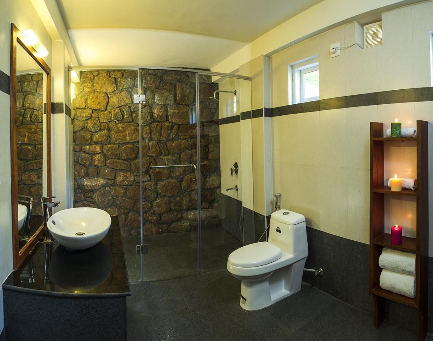 Pepper Deluxe Room
