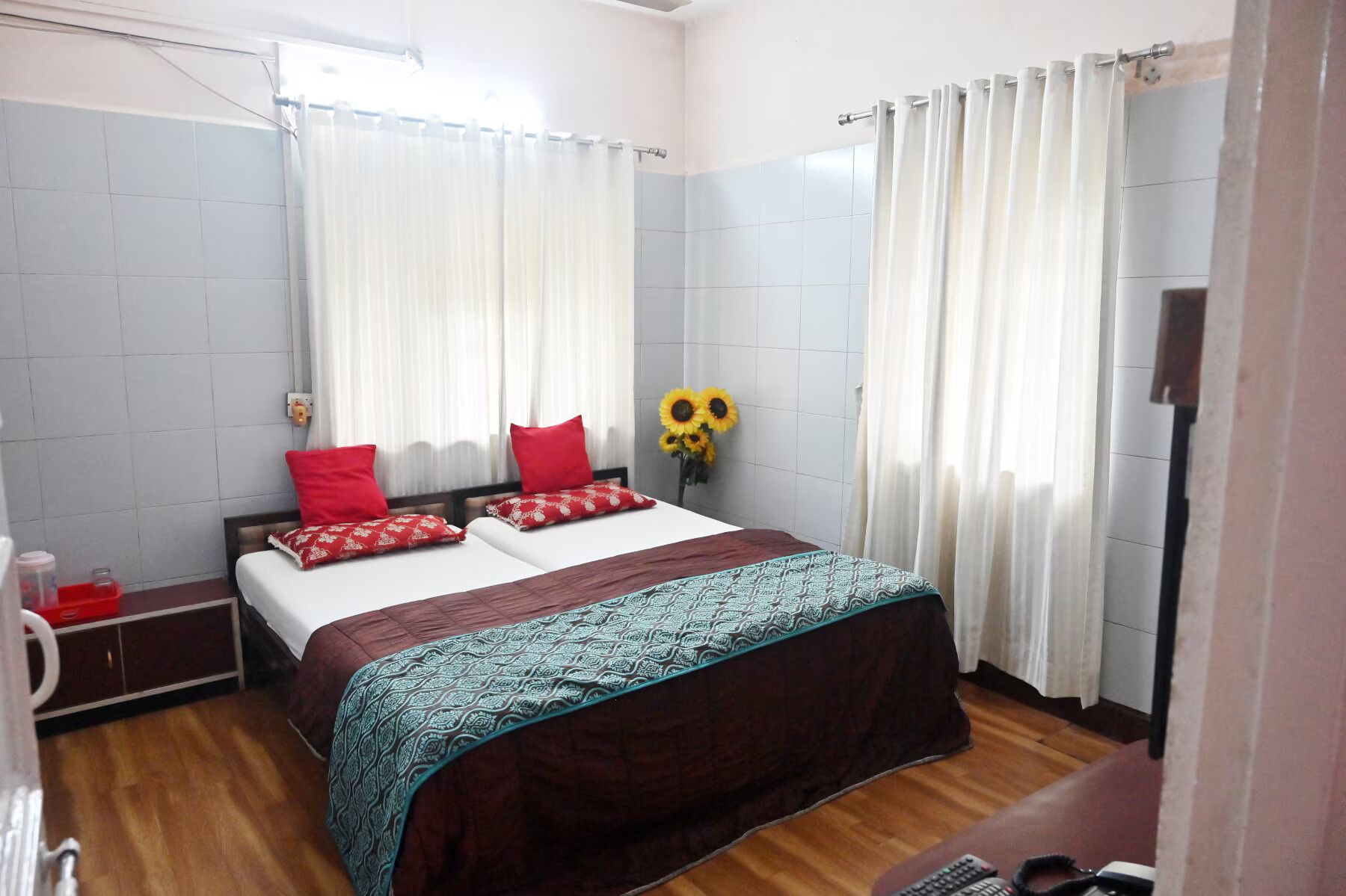 Hotel Sai Lodge