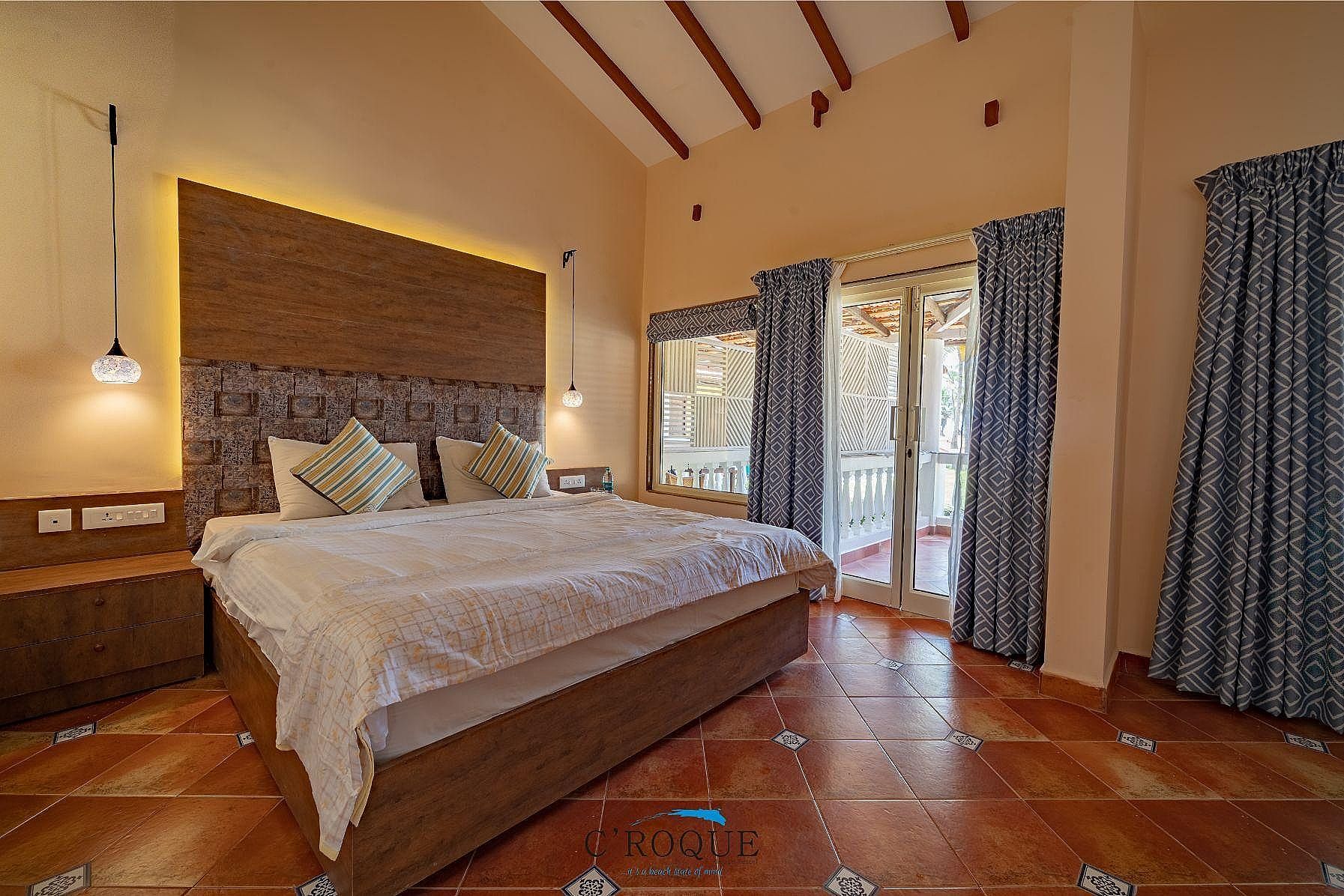 Sea View Reef King Suite