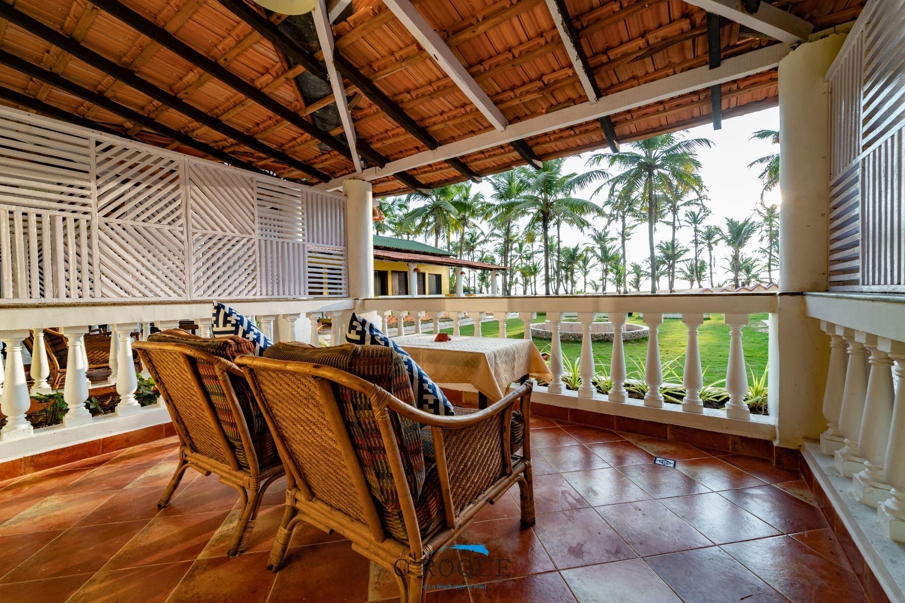 Sea View Reef King Suite