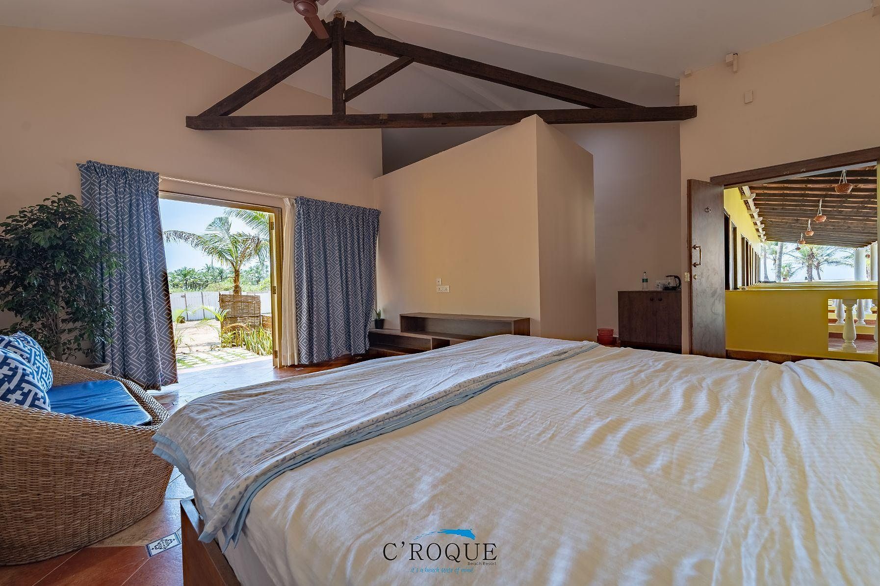 Garden View Reef King Suite