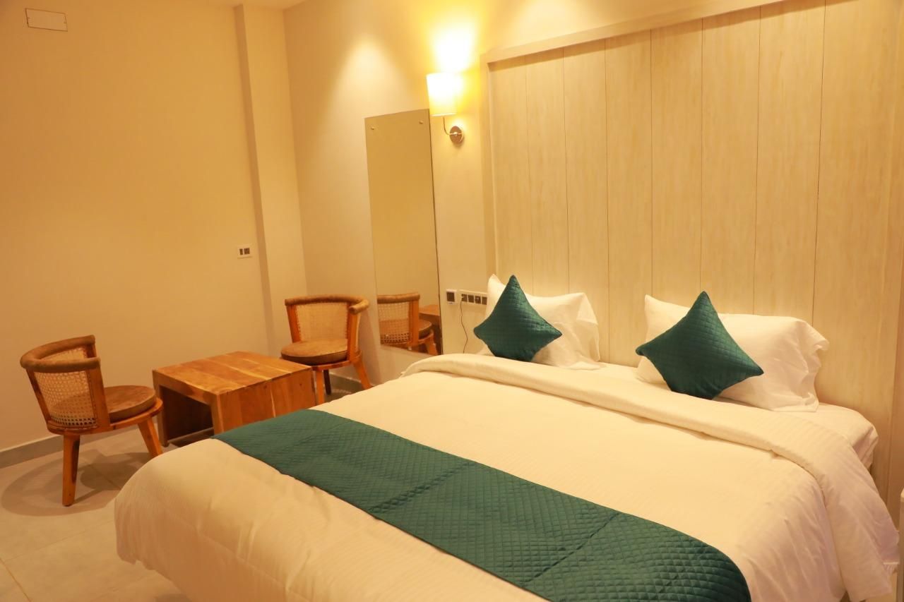 THE CORAL KANYAKUMARI Double Room with Balcony 2