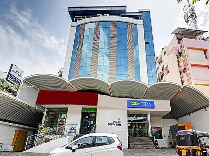 FabHotel Majestic South Gate